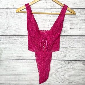 Vintage Fantasy Lingerie Intimates Fuchsia Lace Teddy Bodysuit One Size Hot Pink